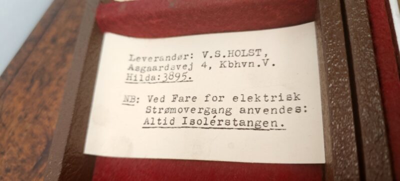 Original defektsøger V. S. Holst. Asgaardsvej 4. Apparatebau C. Richter. Instrument til at lytte til gamle maskiner